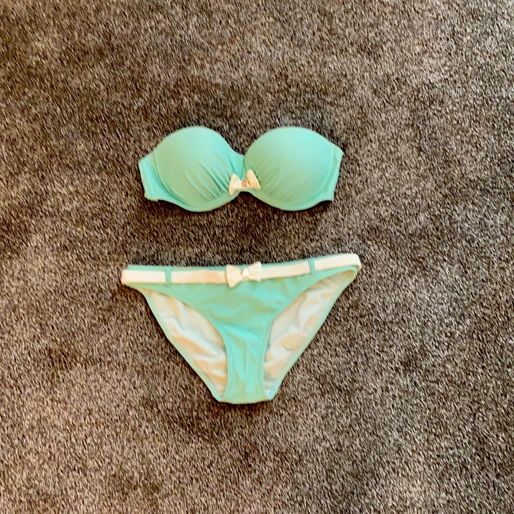 Ted Baker Swim -balconette top, two piece